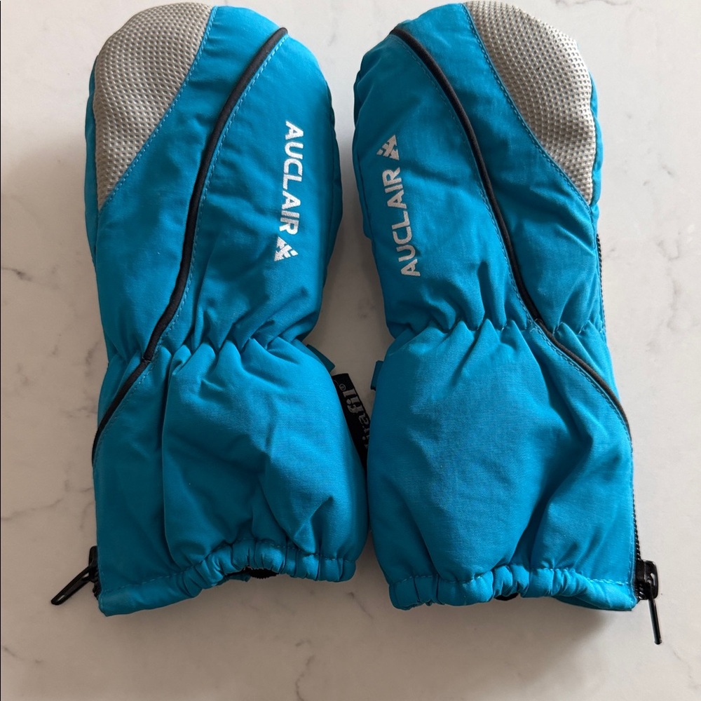 Kids Teal Winter Mittens